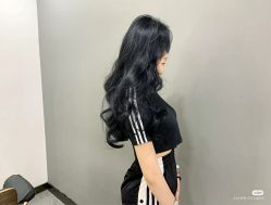 -时尚殿堂明星门店