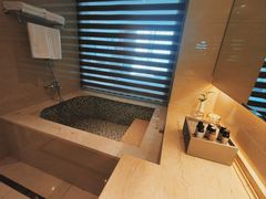 -兴芮温泉度假区