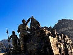 -平西抗日烈士陵园