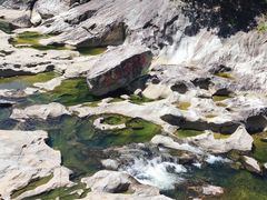 -燕子河大峡谷天坑仙境