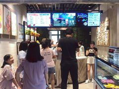 等位区-果之满满鲜榨果汁(科技产业大厦店)