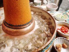 -毛辣果·贵州红酸汤牛肉火锅(西单店)