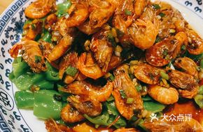 Stir-Fried Live Shrimp