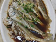 -渔中舟海鲜大排档(普陀沈家门店)