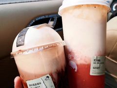 -喜茶(杭州滨江宝龙店)