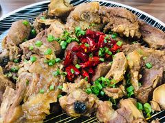 特色叫花骨-有红鸡毛店·川菜(建设路店)
