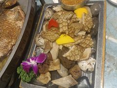 -哈啾嗨·新概念蒙餐(红星新城店)