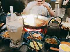 -湊湊火锅·茶憩(打浦桥日月光店)