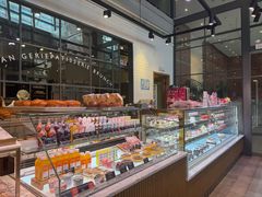 -巴黎贝甜(常德路店)