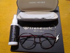 -Trend1881视光·蔡司视觉(领展广场店)