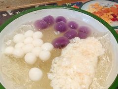 爆款雪山冰汤圆-甜心闲生传统手工冰粉(人民广场店)
