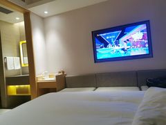-全季酒店(成都太古里滨江路店)