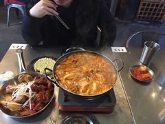 -MI WU FACTORY米屋美食工厂餐厅(绿地店)