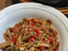 -湘力力小院·鱼汤泡饭(枫林路店)