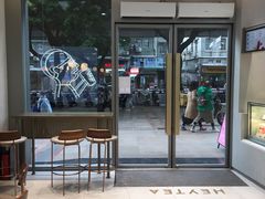 门面-喜茶(广州中山六路店)