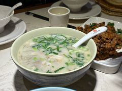 -丁里羊肉小镇(天鹅湖总店)
