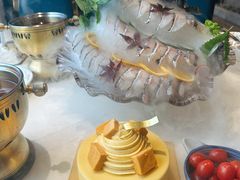 -靓海海鲜火锅(水上湖边观景店)