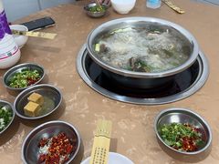 -黑竹沟新场牛肉火锅