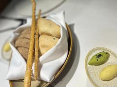 -Erman岩烧牛排(虹桥南丰城店)