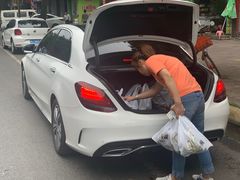 -王浩儿纪六孃甜皮鸭(乐山总店)