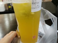 -桂桂茶(滨江百联店)