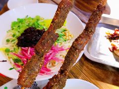 里脊肉串-鲜鱼口老字号美食街