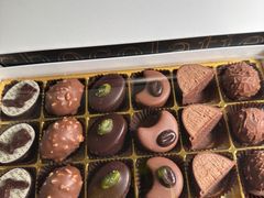 -Laderach 莱德拉(上海环贸iapm店)