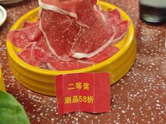 -四囍码头海鲜烧烤自助火锅(外滩南京东路悦荟广场店)