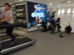 -宝力豪健身(万达广场店)