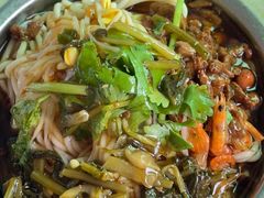 -灵山卢梅燕粉店