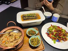 -桥边小楼·手工云南菜·古城观景小楼