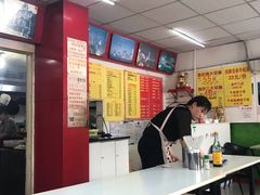 -明呈黄鱼面馆(斜土路店)