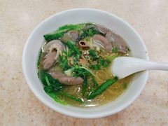粉肠面-洪利粥店茶餐厅
