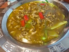 花椒麻麻兔-有红鸡毛店·川菜(建设路店)