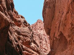 -天山神秘大峡谷