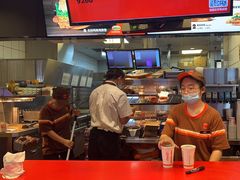 -汉堡王(上海缤谷一期店)