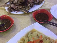 -维吾尔餐厅(宜山路店)