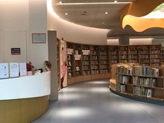 -广州市白云区图书馆