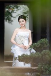-雪中彩影婚纱摄影·微光艺术中心