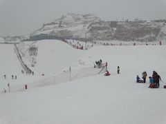 -采薇庄园四季滑雪场