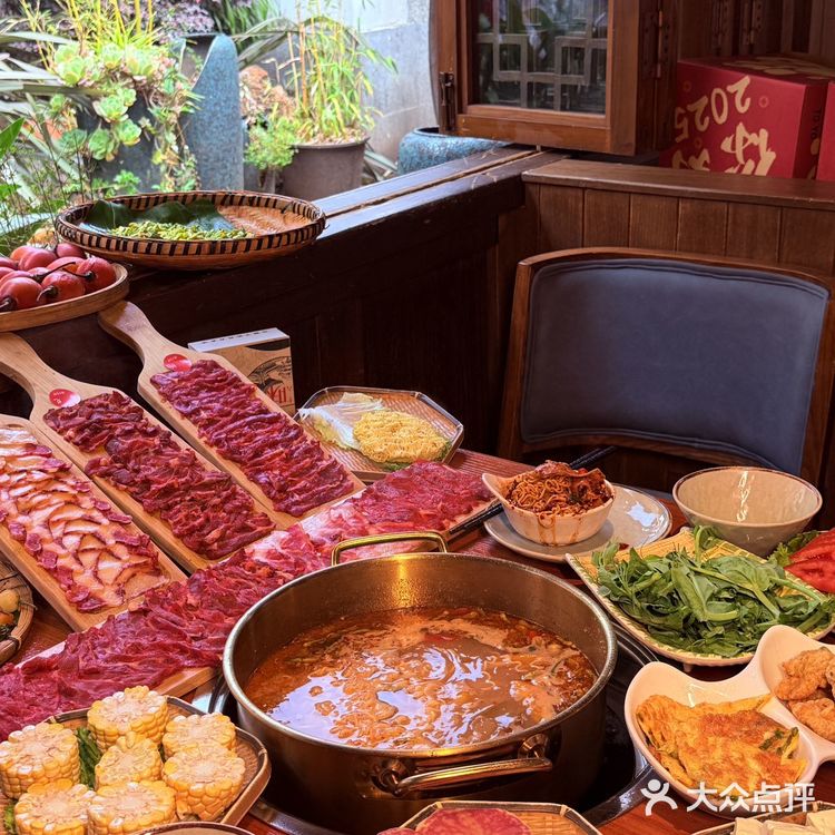 这顿火锅吃出了丽江旅行的高光时刻！