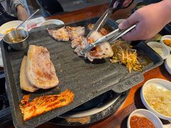 -Dombe豚(黑猪肉街店)