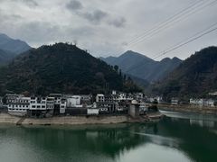 -新安江山水画廊风景区
