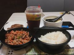 杨梅汁-老娘舅(杭州地铁凤起路站店)