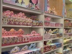 -名创优品(海珠乐峰广场店)