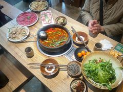 -贵厨酸汤牛肉(花果园国际中心店)
