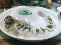 -老船夫婚宴婚庆会馆(延吉路店)
