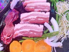 -豚豚家돈돈가韩国锅盖烤肉(新北万达店)