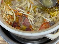 -云南印象昭通天麻火腿鸡(新疆石油花园二期店)