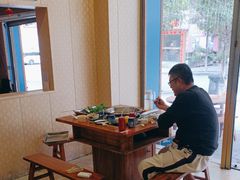 -金鼎雪山牦牛杂火锅(理县总店)